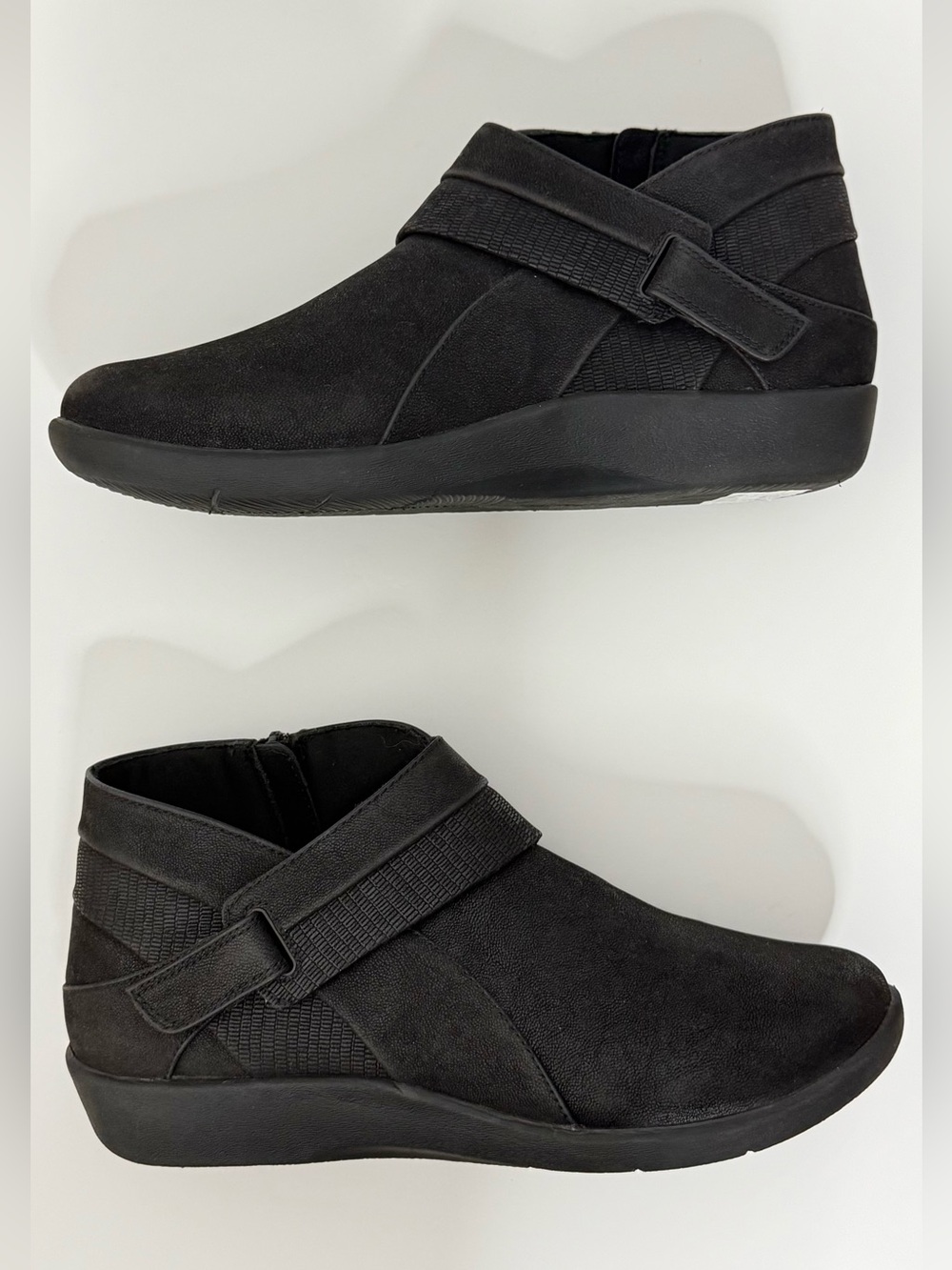 Cloudsteppers by Clarks Women's Black Ankle Booties